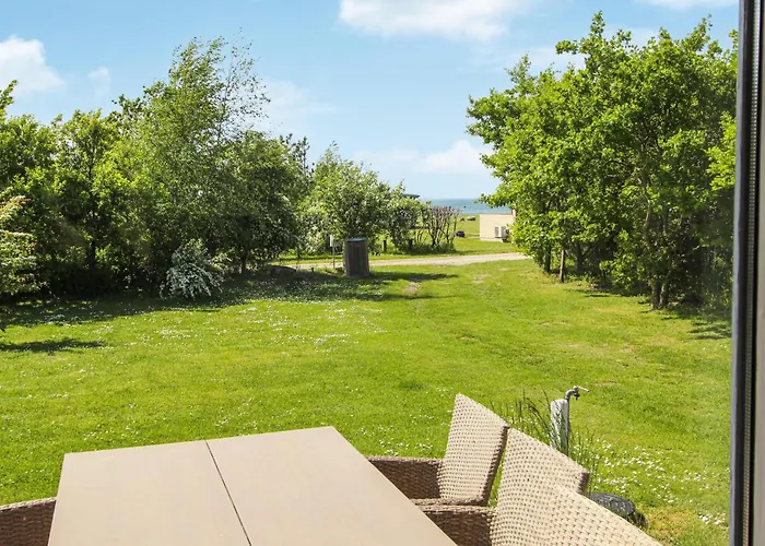Casa vacanze Beautiful In With Kitchen